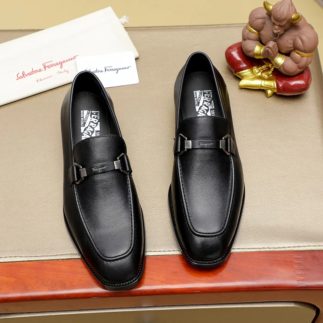 Men's shoes💰460🕷🕷[Ferragamo] Ferragamo's top men's business leather shoes💯Original copy of the official website, the upper is made of imported official website 1:1 material🍁Italian imported cowhide🇮🇹Imported cowhide lining. It’s definitely not made with ordinary craftsmanship, it’s the model used by celebrities! The factory’s craftsmanship is designed to create the most perfect shoes for trendy men! Colors available! Code number 38-44 (45.46 customized)......